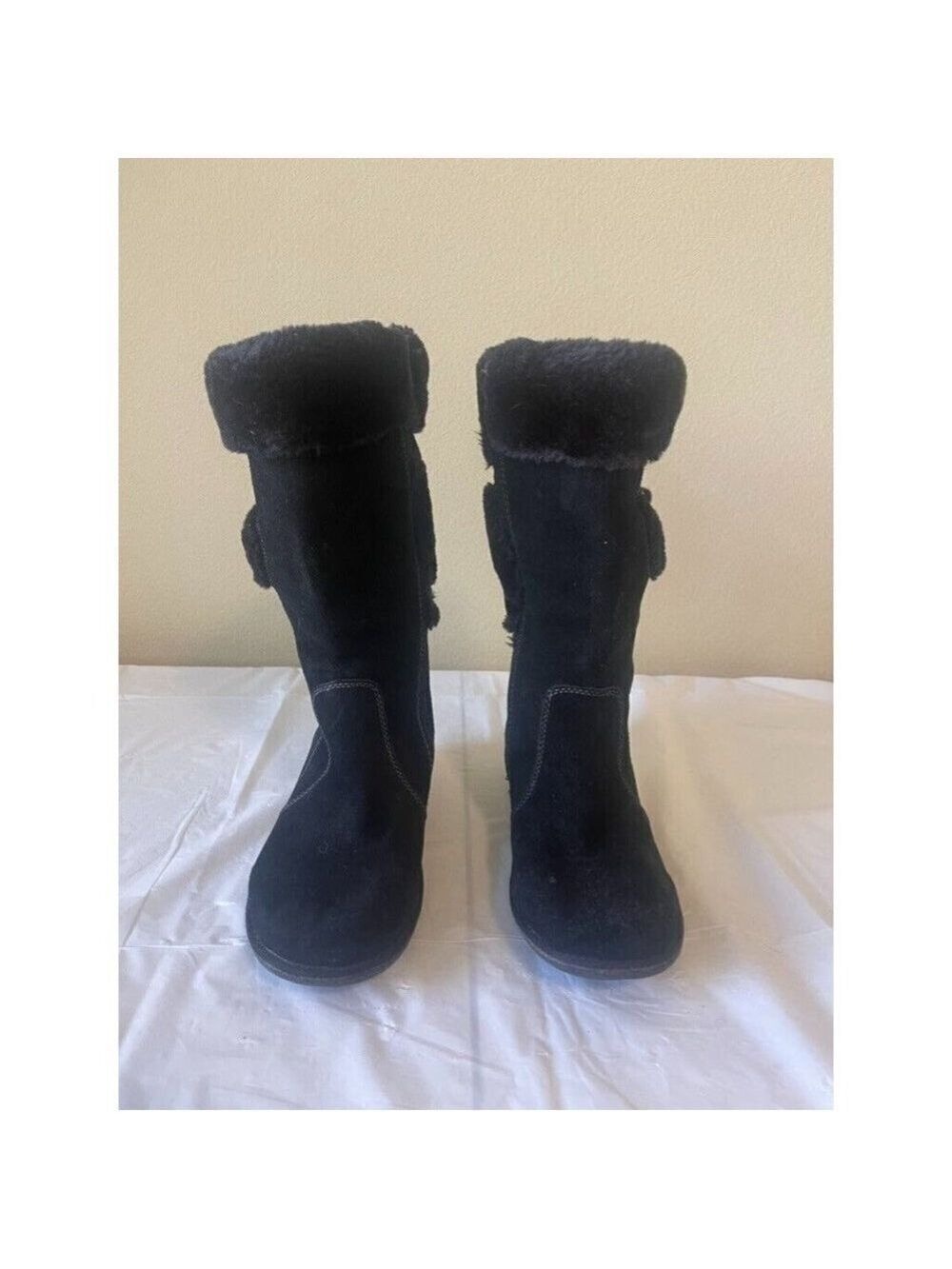SugarFoot boot size 7.5 M black leather winter boots